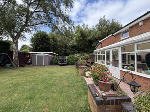 Photo 13- click for photo gallery